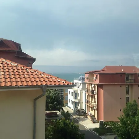 Affittacamere Kozarov *